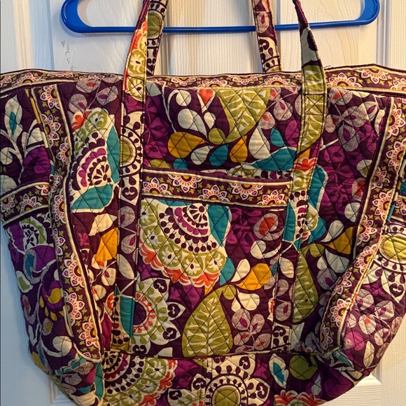 Vera Bradley Handbags - Vera Bradley Colorful Floral Tote